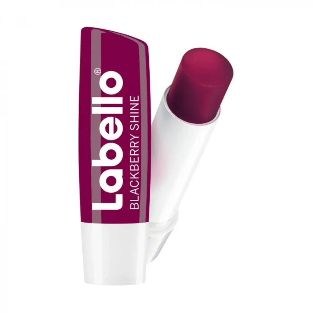 ⁦مرطب الشفاه labello بنكهة التوت⁩ - الصورة ⁦2⁩